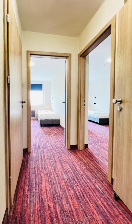Hotel Rok Cracovia Esterno foto