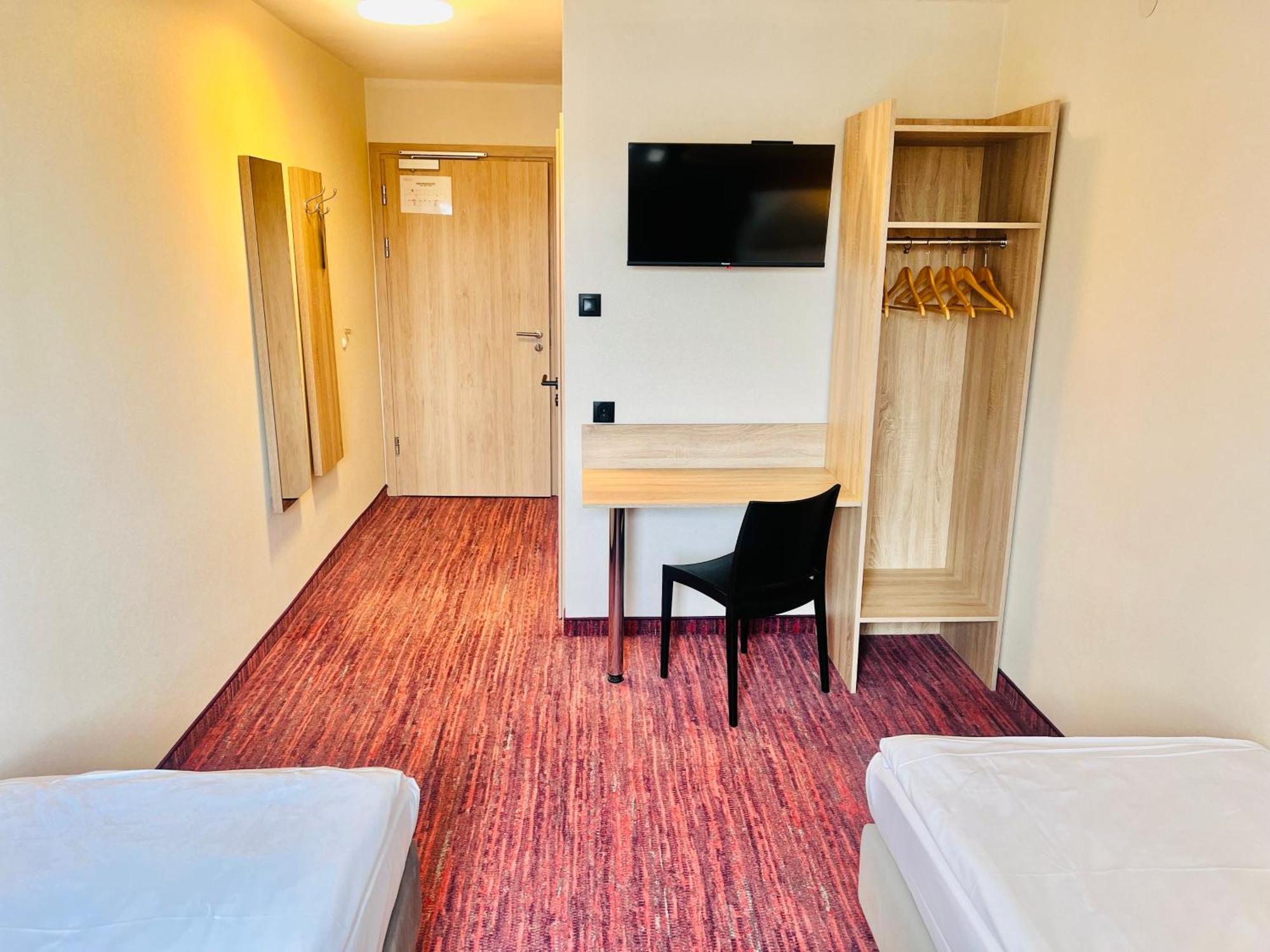 Hotel Rok Cracovia Esterno foto